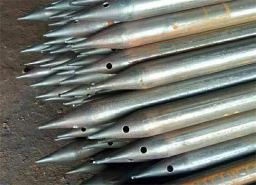 敦化隧道钢花管现货